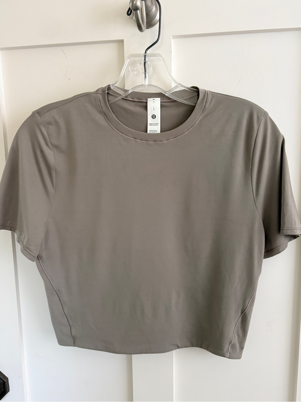 EUC Lululemon Wundermost Cropped Taupe Shirt Sz L